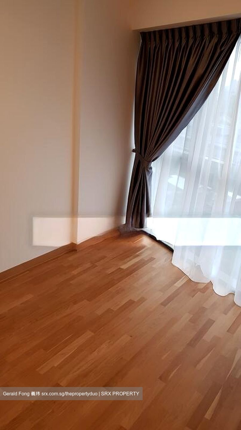 Commonwealth Towers (D3), Condominium #501604321